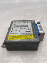Load image into Gallery viewer, AIR BAG COMPUTER VOLVO 850 1996 97 - NW38954
