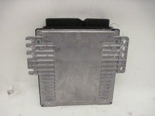 Load image into Gallery viewer, ECU ECM COMPUTER Nissan Murano 2005 05 - 854696
