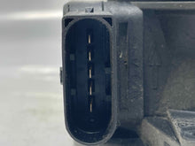 Load image into Gallery viewer, Mass Air Flow Sensor Meter MAF C230 C240 C32 C320 C55 03-05 - NW5300
