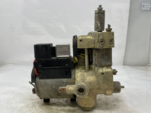 Load image into Gallery viewer, ABS Pump  PORSCHE 944 1990 - NW2261
