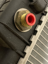 Load image into Gallery viewer, RADIATOR BMW 535i 735i 1988 88 89 90 91 92 93 - NW132017
