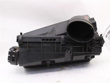Load image into Gallery viewer, AIR CLEANER BOX BMW X5 2007 07 2008 08 2009 09 2010 10 - 860101
