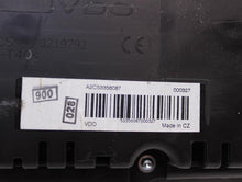 Load image into Gallery viewer, SPEEDOMETER CLUSTER Volkswagen Passat 2010 10 - 860372
