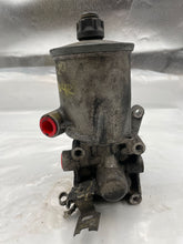 Load image into Gallery viewer, POWER STEERING PUMP MERCEDES 300E C-CLASS 93 94 95 - NW163759

