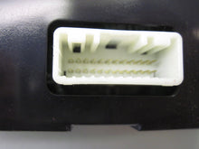 Load image into Gallery viewer, Display Screen Infiniti FX Series Murano 2003 03 2004 04 - 861943
