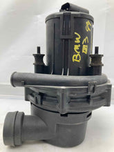 Load image into Gallery viewer, AIR INJECTION PUMP SMOG BMW Z3 97 98 99 00 - NW8110
