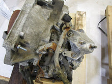 Load image into Gallery viewer, TRANSMISSION Mazda 2 2011 11 2012 12 2013 13 2014 14 - 862664
