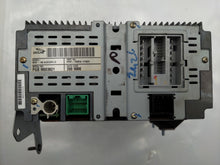Load image into Gallery viewer, RADIO JAGUAR S TYPE 2000 00 01 02 03 AM FM CASSETTE - NW137786

