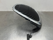 Load image into Gallery viewer, GRILL Jaguar S Type 2000 00 2001 01 2002 02 2003 03 - NW98398
