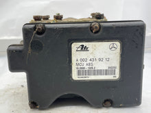 Load image into Gallery viewer, ABS PUMP C220 C36 C280 C230 1996 96 1997 97 1998 98 - NW1964
