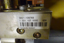 Load image into Gallery viewer, CONVERTIBLE TOP MOTOR Saab 9-3 04 05 06 07 08 09 10 - NW50239
