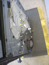 Load image into Gallery viewer, REAR DOOR M35 M45 2006 06 2007 07 2008 08 2009 09 Right - 867930
