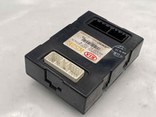 Load image into Gallery viewer, Multifunction computer Kia Sedona 2003 03 2004 04 05 - NW33352
