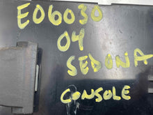 Load image into Gallery viewer, Multifunction computer Kia Sedona 2003 03 2004 04 05 - NW33352
