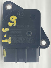 Load image into Gallery viewer, Mass Air Flow Sensor Meter Maf Jaguar S Type 2003 - NW5143
