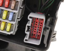 Load image into Gallery viewer, FUSE BOX Volvo C70 S60 S80 V70 XC60 XC70 XC90 05 06 07 08 09 - 870693

