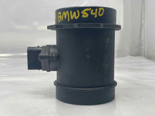 Load image into Gallery viewer, Mass Air Flow Sensor Meter MAF 540i 740i 740il X5 Z8 99-03 - NW4837

