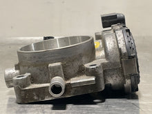 Load image into Gallery viewer, THROTTLE BODY CLK430 CLK500 ML500 SL55 01 - 06 - NW178411
