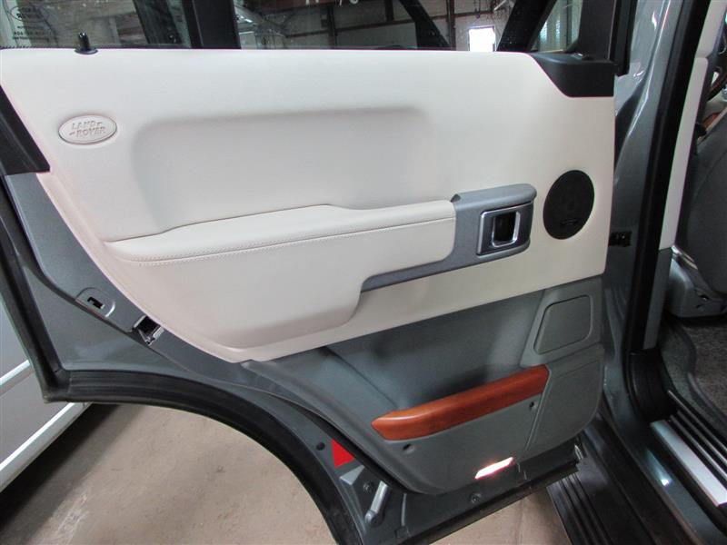 REAR INTERIOR DOOR TRIM PANEL Range Rover 2004 04 - 875154