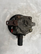 Load image into Gallery viewer, POWER STEERING PUMP Outlander 2004 04 2005 05 2006 06 - NW163934
