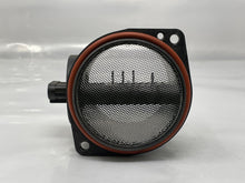 Load image into Gallery viewer, Mass Air Flow Sensor Meter MAF Azera Entourage Genesis Santa Fe 06-12 - NW5057
