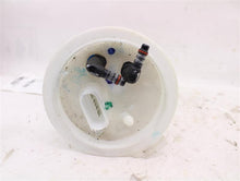 Load image into Gallery viewer, Fuel Pump Volkswagen Jetta Golf EOS 2009 09 2010 10 2011 11 2012 12 13 - 877192
