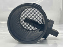 Load image into Gallery viewer, Mass Air Flow Sensor Meter MAF 540i 740i 740il X5 Z8 99-03 - NW4838
