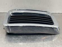 Load image into Gallery viewer, GRILL BMW 524TD 533I 535I 82 83 84 85 86 87 88 Center - NW98180

