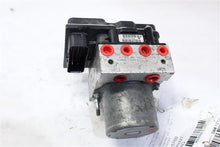 Load image into Gallery viewer, ABS PUMP Jaguar XF 2009 09 - 880572
