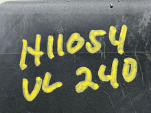 Load image into Gallery viewer, Temperature Controls  VOLVO 240 SERIES 1984 - NW101651
