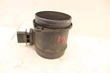 Load image into Gallery viewer, Mass Air Flow Sensor Meter MAF Q7 TT CC Passat Touareg 06-15 - 881170
