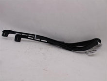 Load image into Gallery viewer, WINDSHIELD WIPER ARM BMW 335i 2007 07 - 881408

