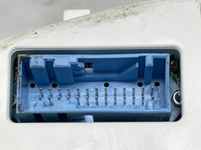 Load image into Gallery viewer, Speedometer Cluster Mercury Milan 2007 - NW159231
