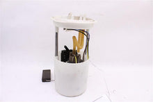 Load image into Gallery viewer, Fuel Pump Volkswagen Jetta Golf EOS 2009 09 2010 10 2011 11 2012 12 13 - 883672
