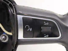 Load image into Gallery viewer, STEERING WHEEL Audi Q5 2011 11 - 884136

