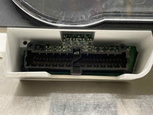 Load image into Gallery viewer, SPEEDOMETER CLUSTER Jaguar XJ8 XK8 1998 98 1999 99 - NW160652
