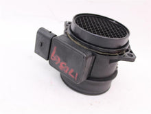 Load image into Gallery viewer, Mass Air Flow Sensor Meter MAF Sonata Magentis Optima Rondo 06-08 - 884932
