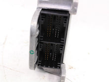 Load image into Gallery viewer, AIR BAG COMPUTER 535i 530i 650i 525i 550i 2006 06 2007 07 2008 08 09 10 - 885513
