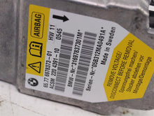 Load image into Gallery viewer, AIR BAG COMPUTER 535i 530i 650i 525i 550i 2006 06 2007 07 2008 08 09 10 - 885513
