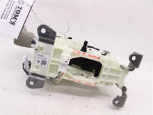 Load image into Gallery viewer, 2016 Nissan Quest Floor Shifter - 886538
