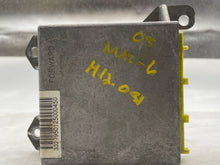 Load image into Gallery viewer, Air Bag Computer Mazda 6 2005 05 - NW33997
