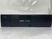 Load image into Gallery viewer, CD CHANGER BMW 850i 328i 840i 318i 1996 96 1997 97 98 - NW136508
