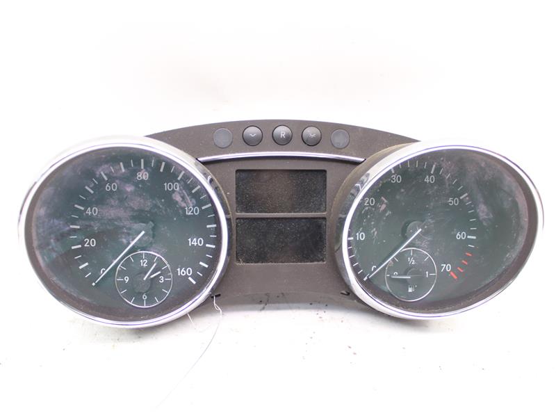 SPEEDOMETER CLUSTER R320 R350 R500 R63 2006 06 2007 07 - 893584