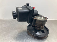 Load image into Gallery viewer, Power Steering Pump GMC Envoy 2005 - NW162742
