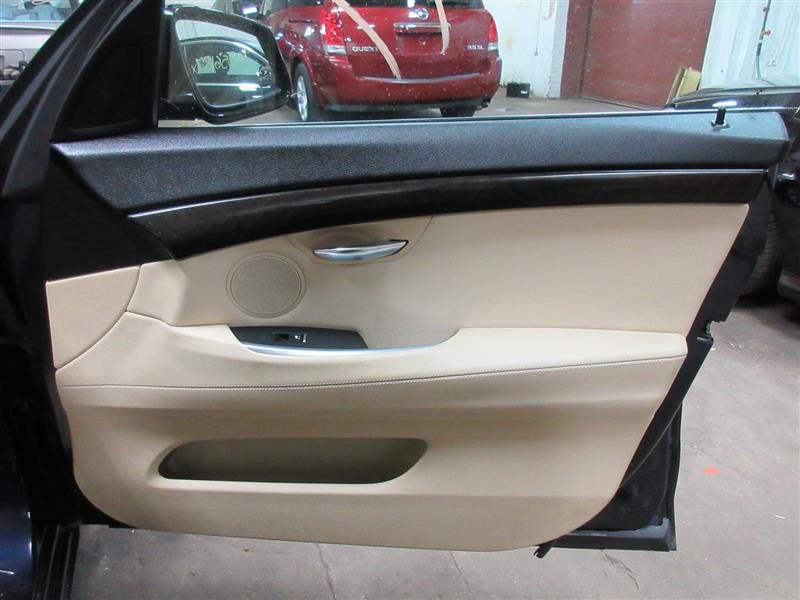 FRONT INTERIOR DOOR TRIM PANEL BMW 535i Gt 2011 11 - 894384
