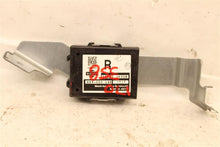 Load image into Gallery viewer, SUSPENSION CONTROL MODULE COMPUTER G25 G37 Q60 2008-2014 - 895263
