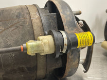 Load image into Gallery viewer, Strut Shock Lincoln Navigator 2004 - NW171779
