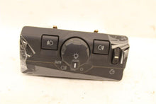 Load image into Gallery viewer, Headlight Switch Land Rover LR2 2008 08 - 895754
