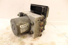 Load image into Gallery viewer, ABS PUMP Freestyle Five Hundred Montego 2005 05 2006 06 2007 07 - 896202
