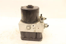 Load image into Gallery viewer, ABS ANTI-LOCK BRAKE PUMP Chevrolet Cruze Orlando 12 13 14 15 - 896421
